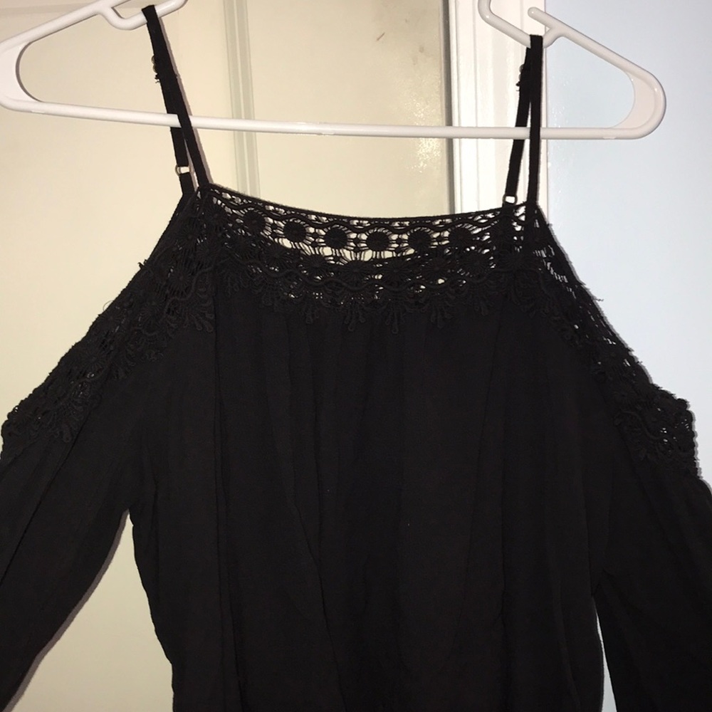 Off the Shoulder Flowy long sleeve